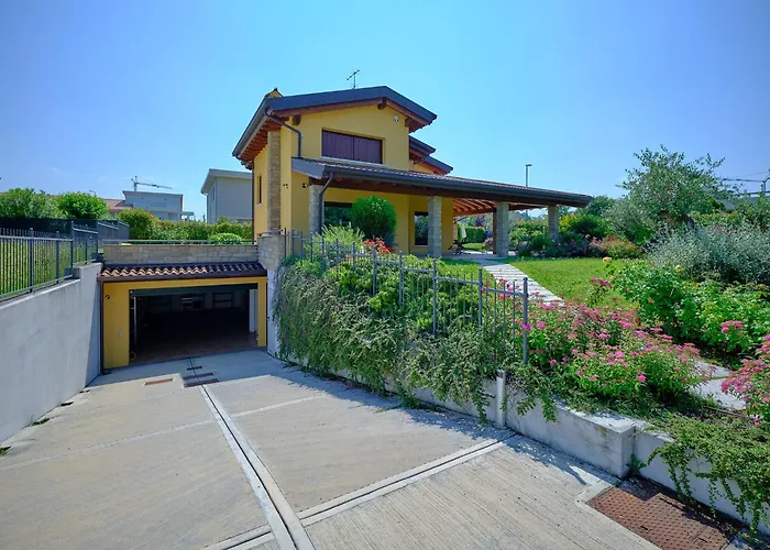 Villasgarda - Villa Leone Salionze