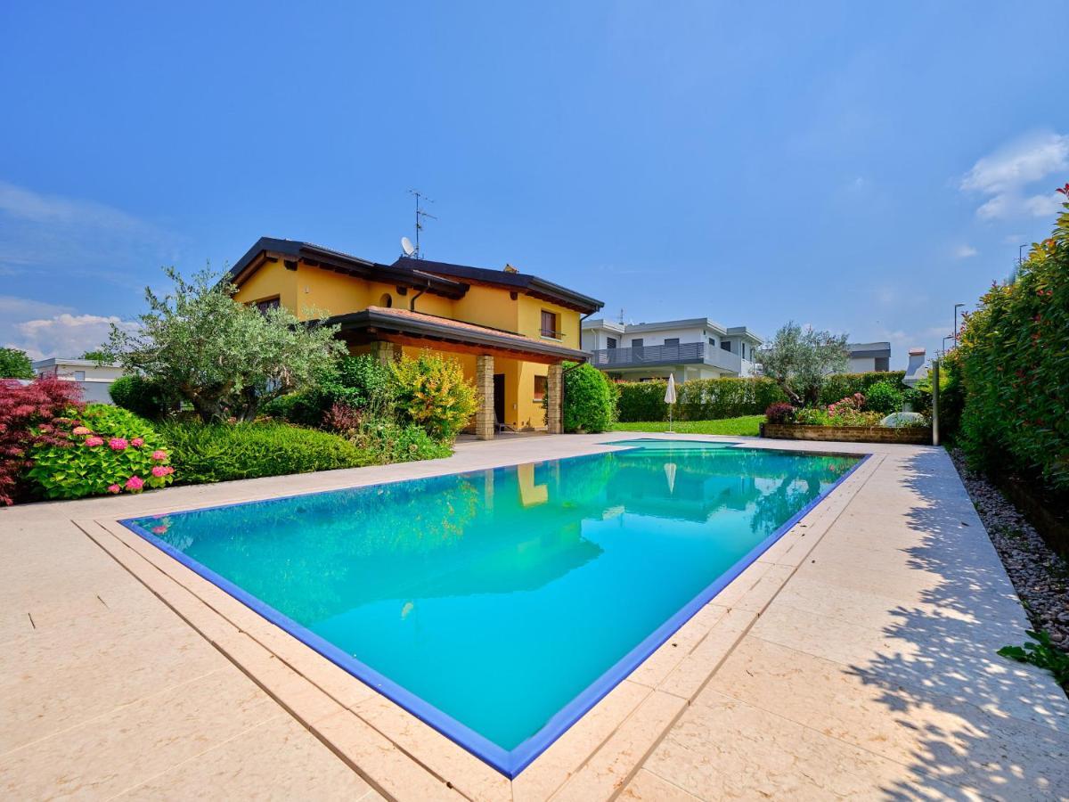 Villasgarda - Leone